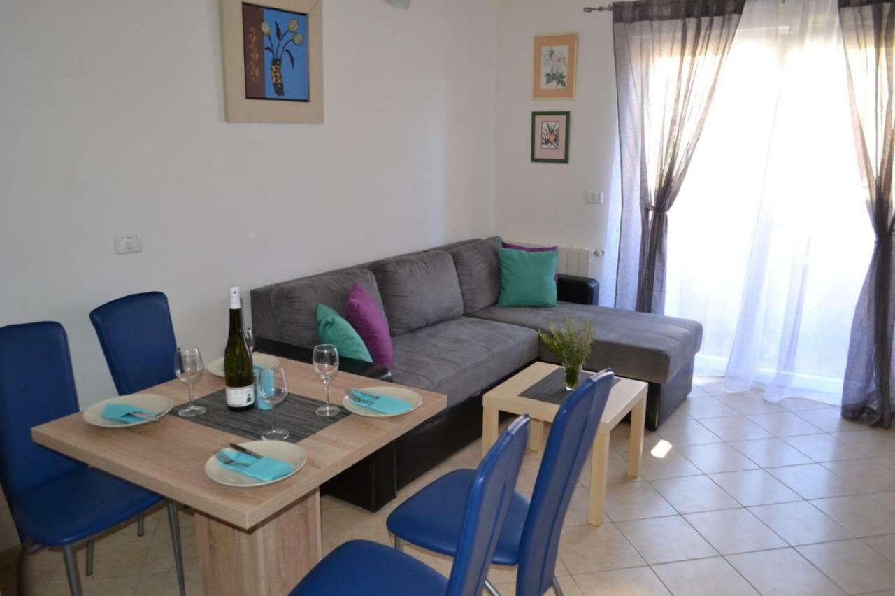 באניולה Apartment Din מראה חיצוני תמונה